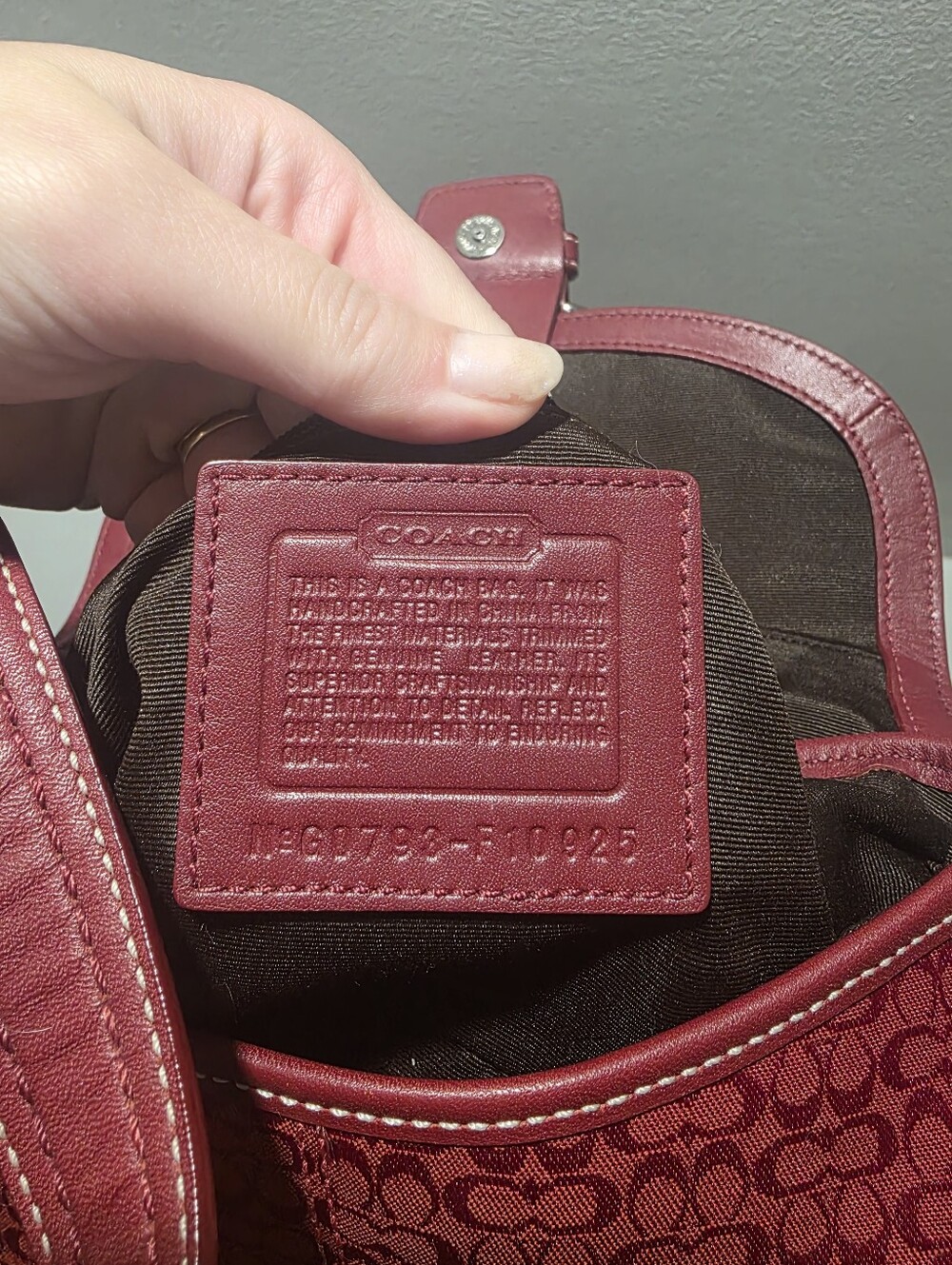 Red COACH Soho + Matching Wallet - Picture 2 of 12